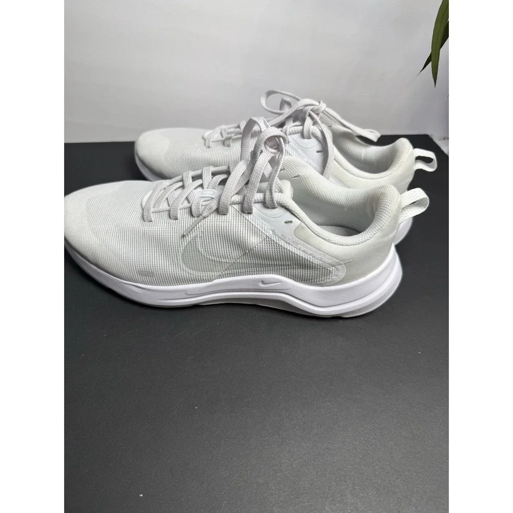 Womens Sz 8.5 - Nike Downshifter 12 Low-Top Trainer Running Shoes White